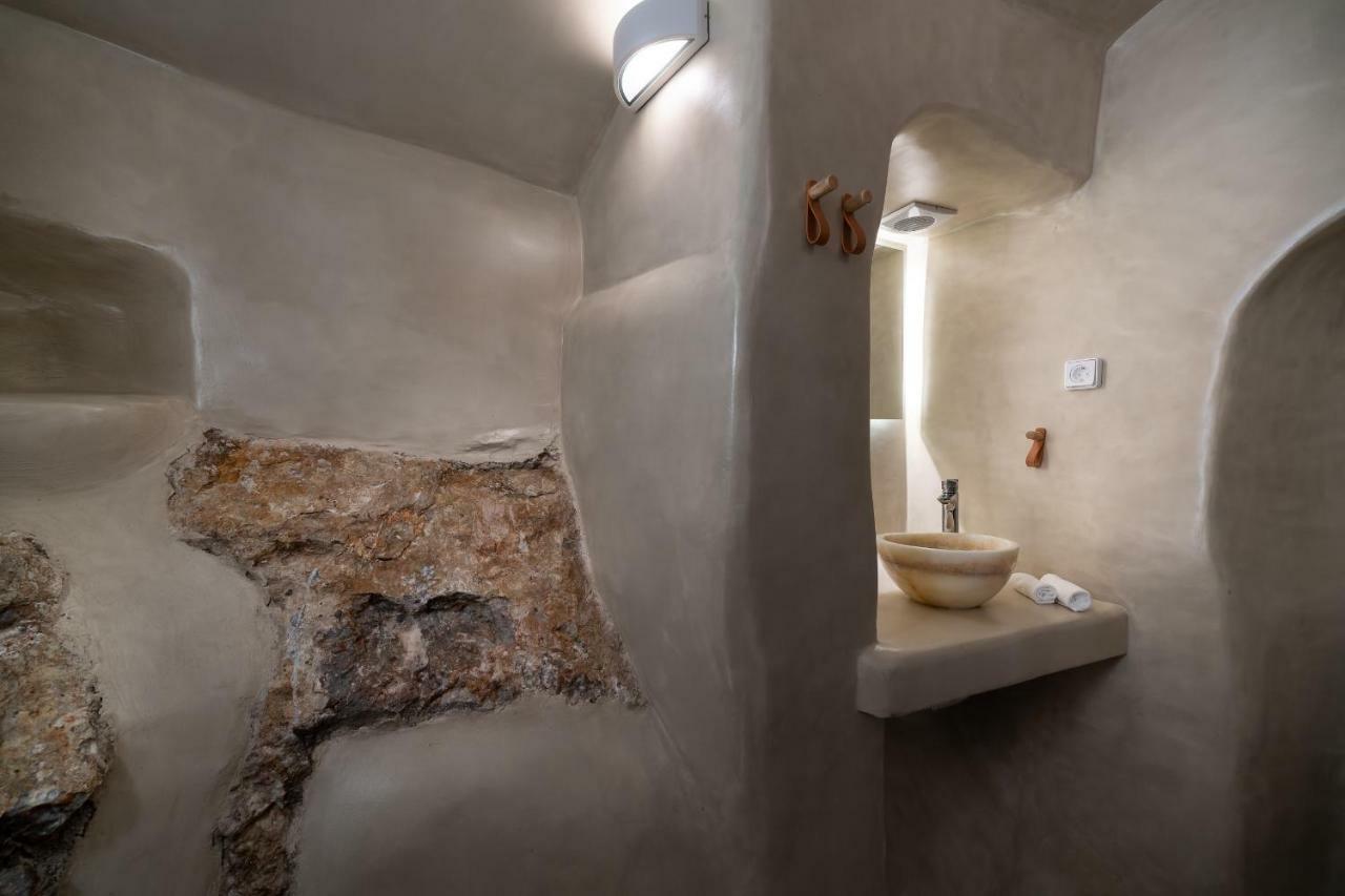 Nalas Suites Emporio  Bagian luar foto