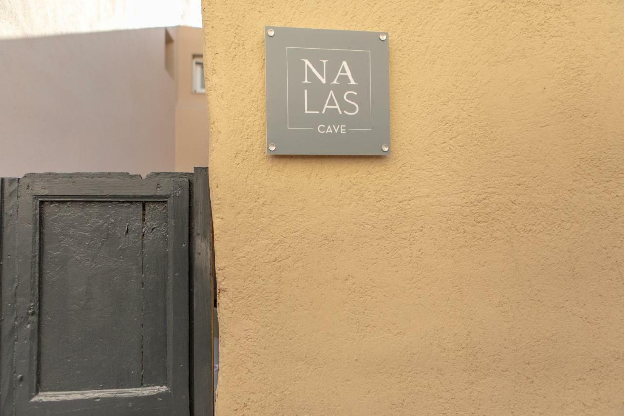 Nalas Suites Emporio  Bagian luar foto